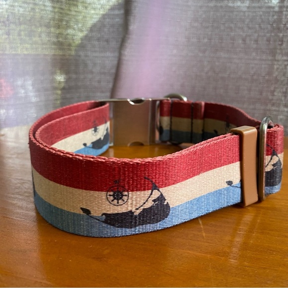 Pawsitivity Nantucket Red White Blue Islands Wide Dog Collar Buckle 1.5” XLarge - Picture 7 of 8
